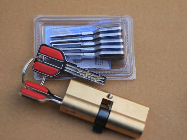 紫金24小时上门开锁公司