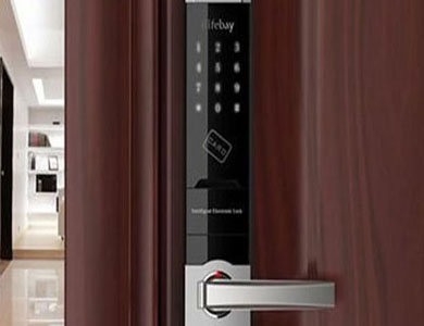 紫金24小时上门开锁公司